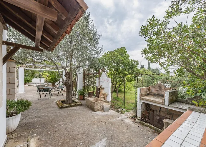 Trullo Saraceno By Rentbeat Ostuni