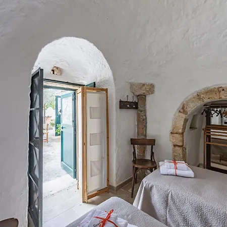 Trullo Saraceno By Rentbeat Willa Ostuni